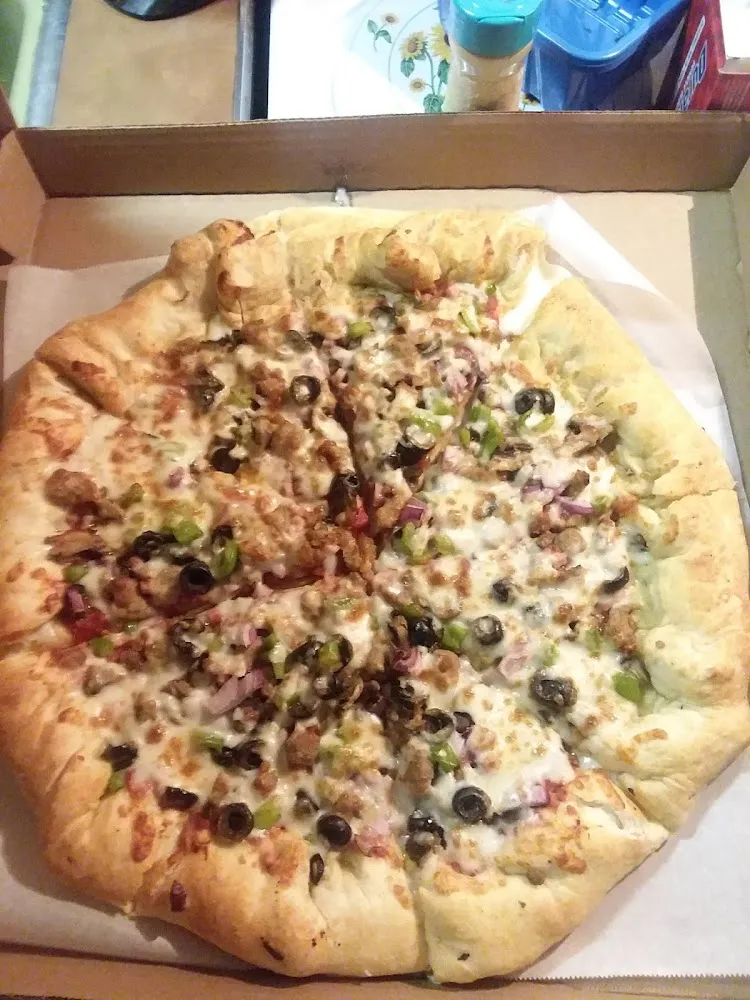 Stuff Crust Supreme Pizza